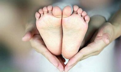 子宫内膜增厚试管婴儿前要做哪些准备？